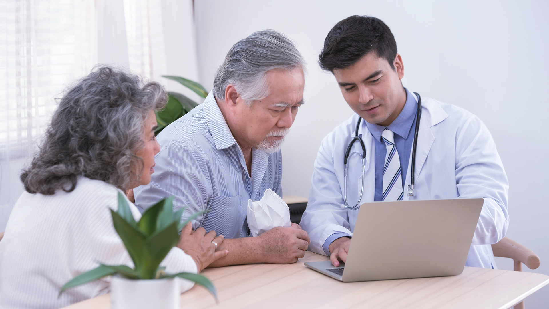 Enhancing Collaboration Between Patients & Doctors