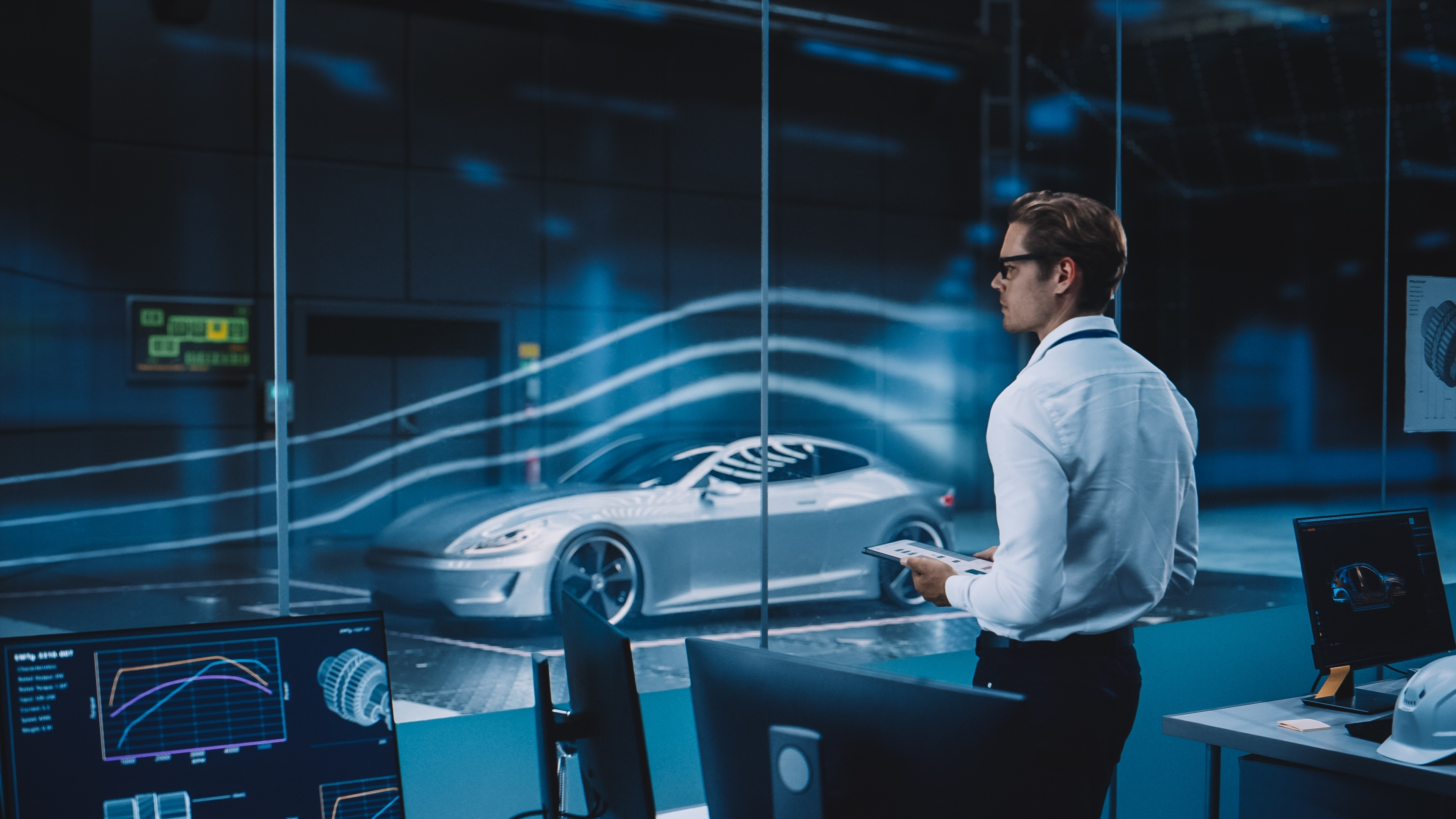 FPT Achieves AWS Manufacturing and Industrial Competency and AWS Automotive Competency